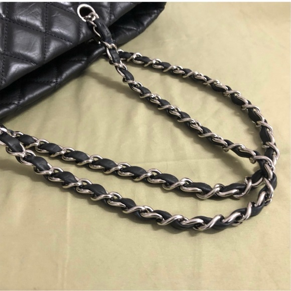 Authentic Chanel Cambon Line Large Leather Tote Bag - Picture 7 of 12